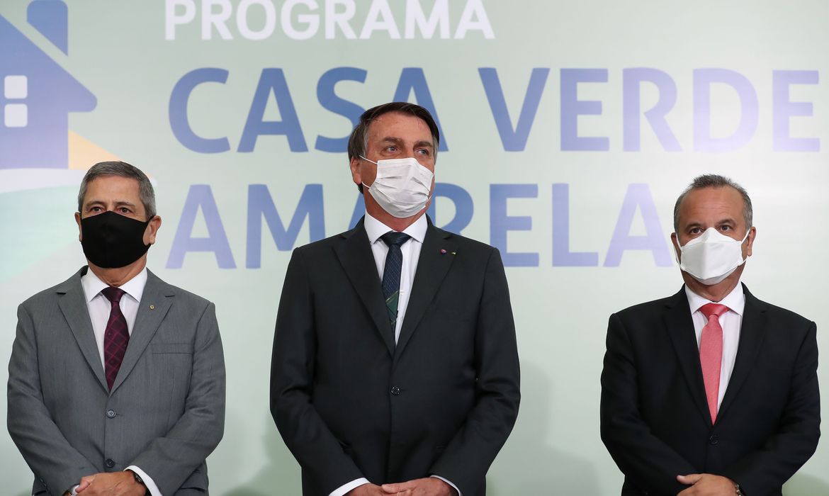 25_08_2020_lancamento_do_programa_casa_verde_e_amarelasantos_fc2508200910