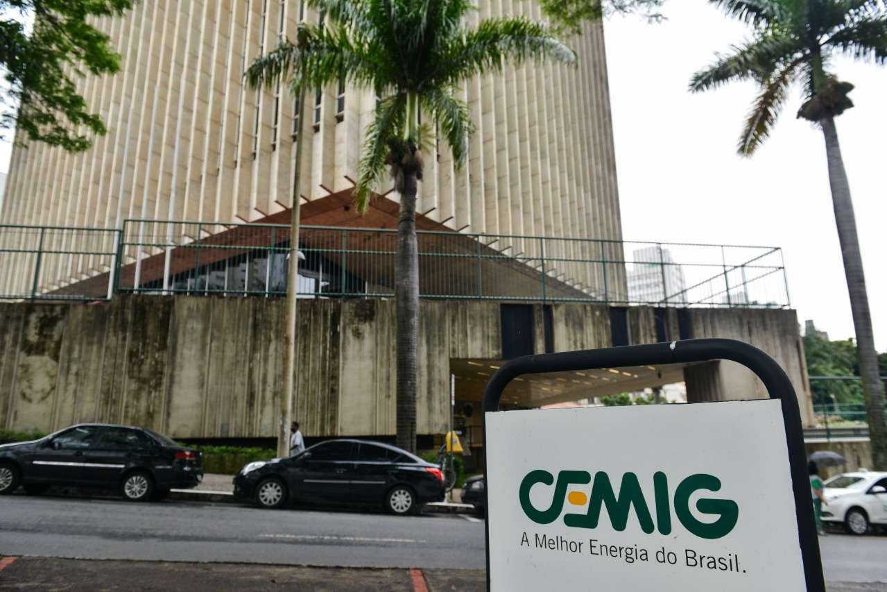 Creci Minas renova convênio com Copasa - Creci MG