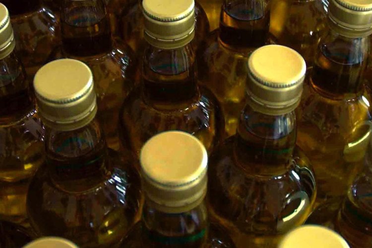 Intoxicação reflete no mercado em Minas Intoxicação reflete no mercado em Minas