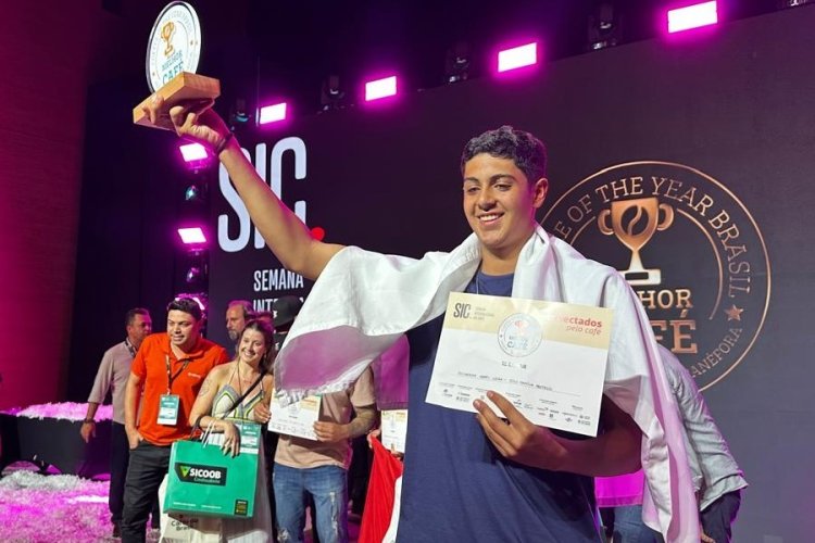 Cafeicultor de Espera Feliz coloca Minas Gerais em 1º lugar no COY 2025